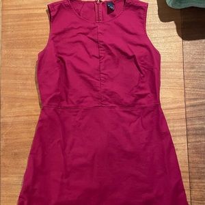 Cute and stretchy cocktail or work midi! Awesome bright maroon/fuchsia! pockets!